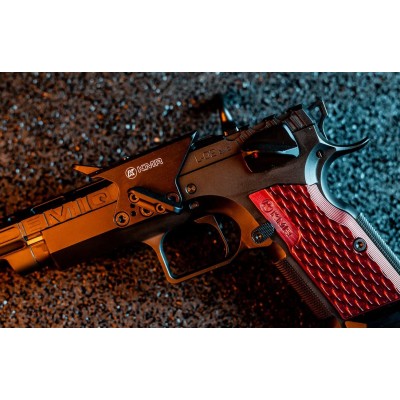 Pistola 9 S-02 Emiq con visor KMR